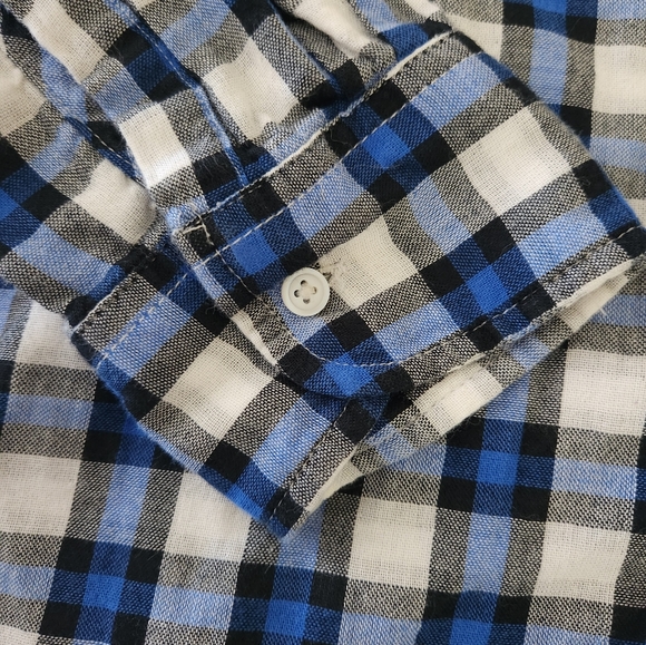 Medium Blue Gap Flannel Button Down Shirt - Picture 2 of 11